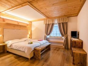 Chalet Osmar Appartamento 1 Campitello Die Fassa